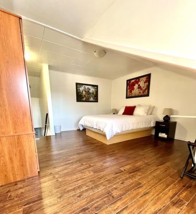 Les Appartements Du Vieil Edifice Metabetchouan-Lac-a-la-Croix Exterior photo